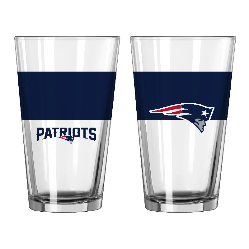 Limited Run Team Mug-New England Patriots 16oz Colorblock Pint Glass